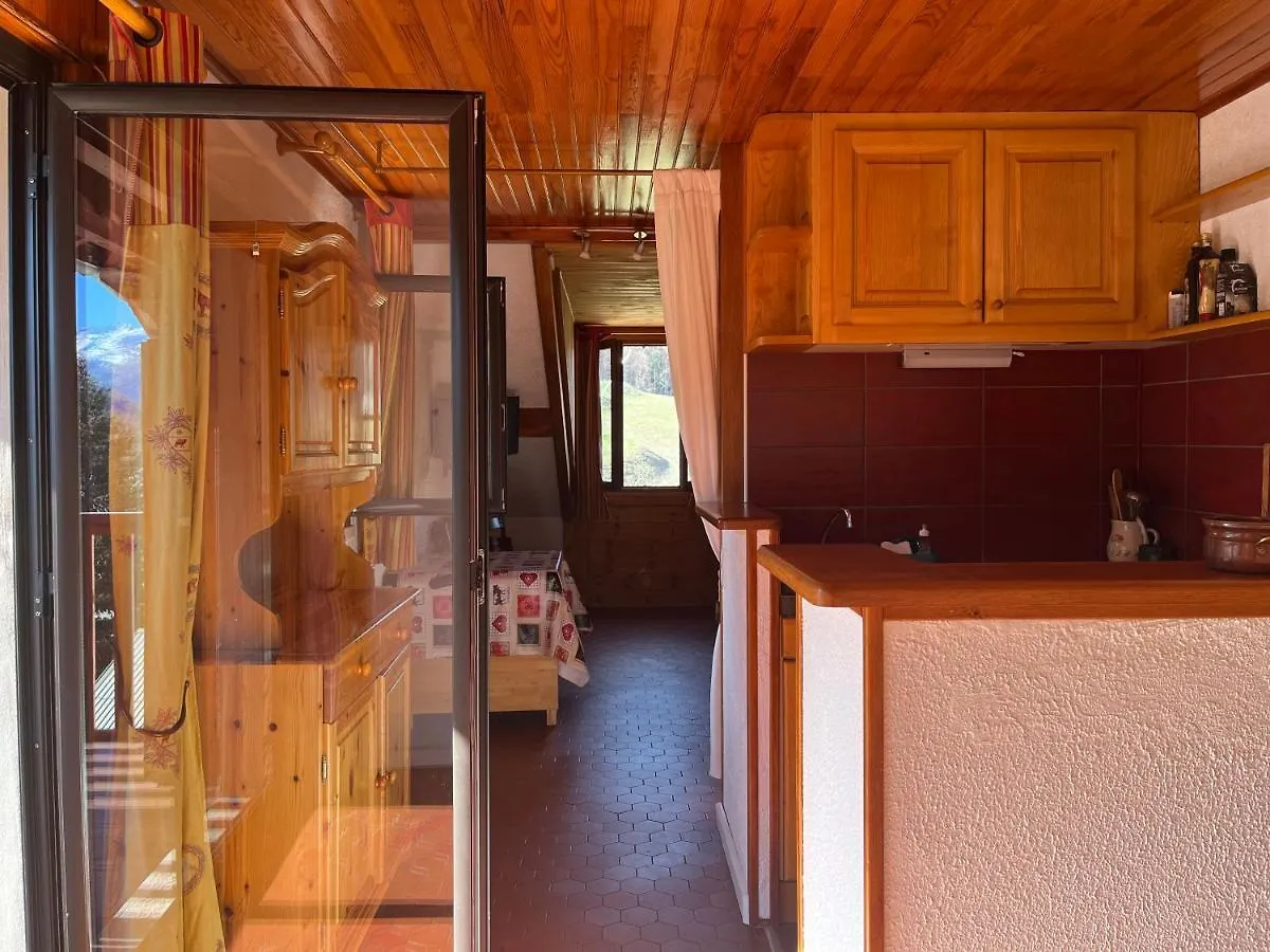 L'Ecureuil St Leger Les Melezes Apartment Saint-Leger-les-Melezes